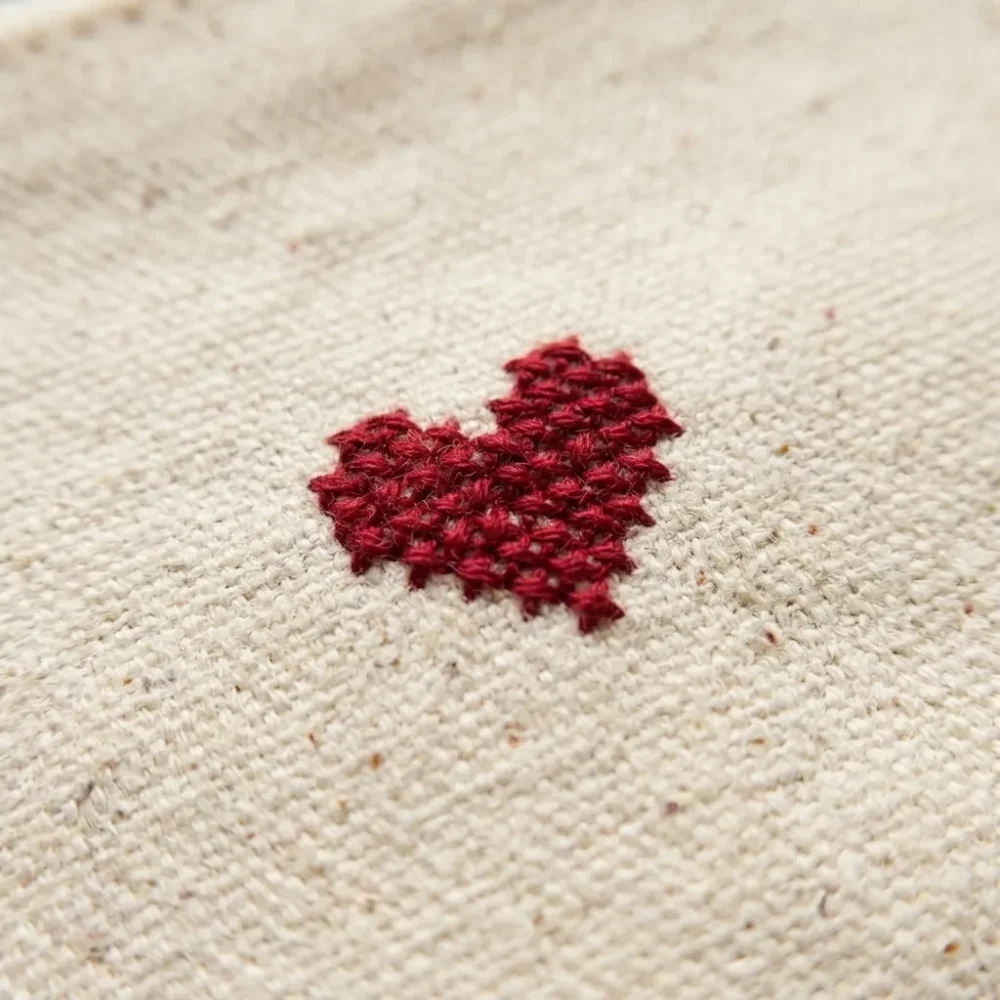 Little Heart Mini Pouch – embroidery detail
