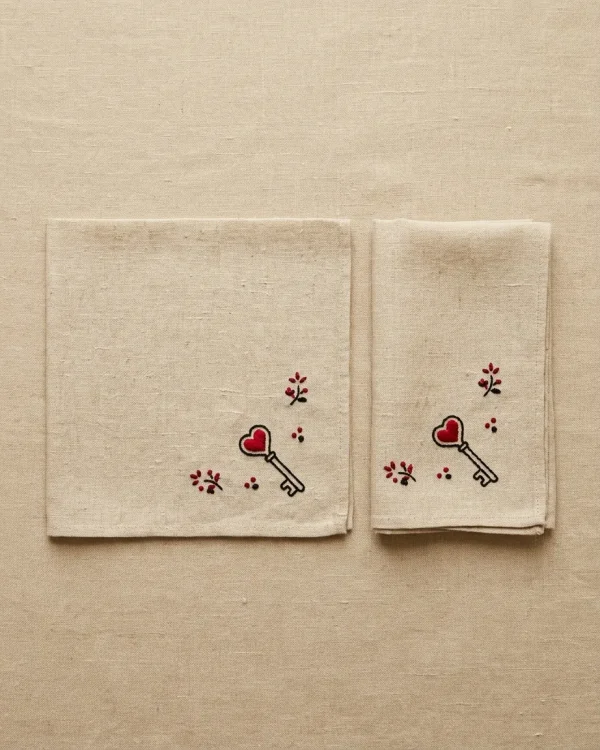 Chave Handkerchief Set
